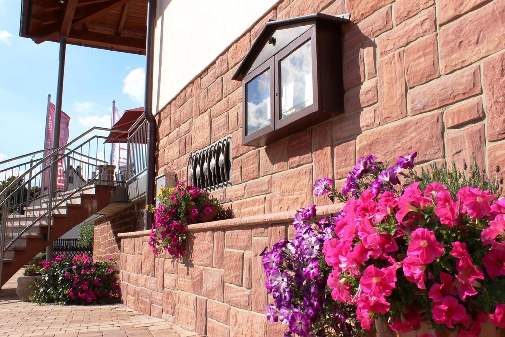 Hotel Drei Lilien Waldbrunn  Extérieur photo